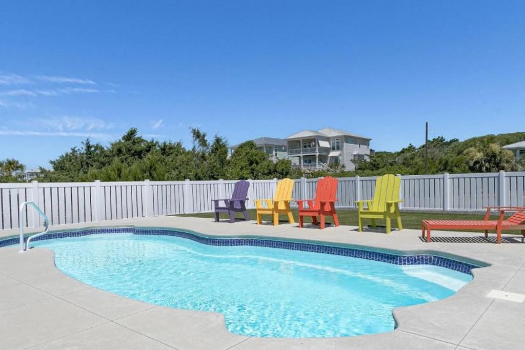 Villa Pool Haven Ocean View Oak Island Exterior foto