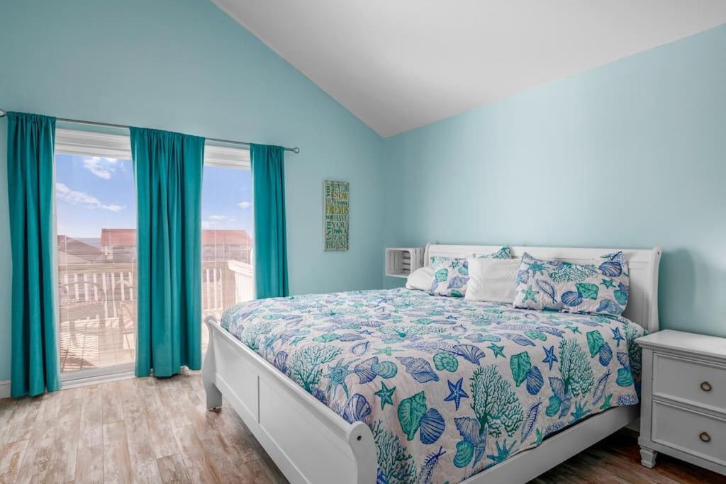 Villa Pool Haven Ocean View Oak Island Exterior foto