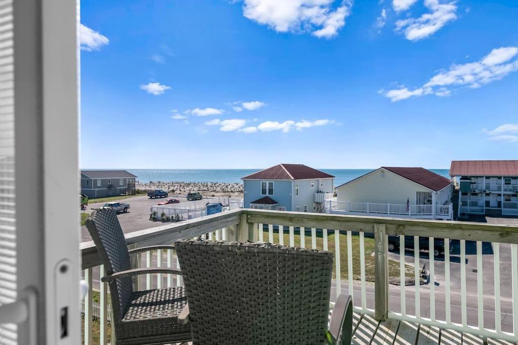 Villa Pool Haven Ocean View Oak Island Exterior foto