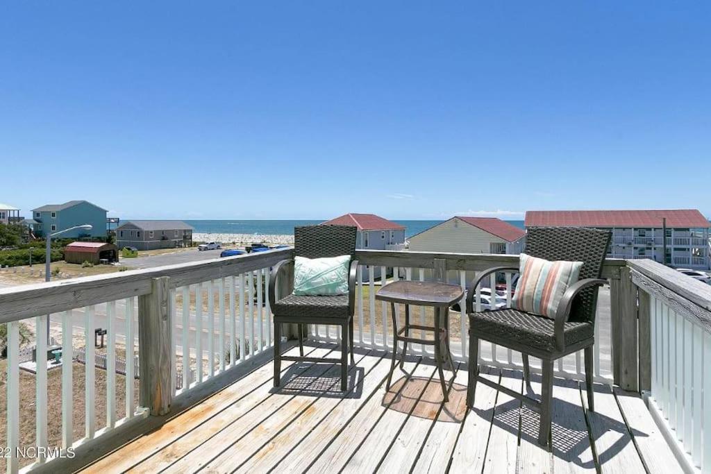 Villa Pool Haven Ocean View Oak Island Exterior foto