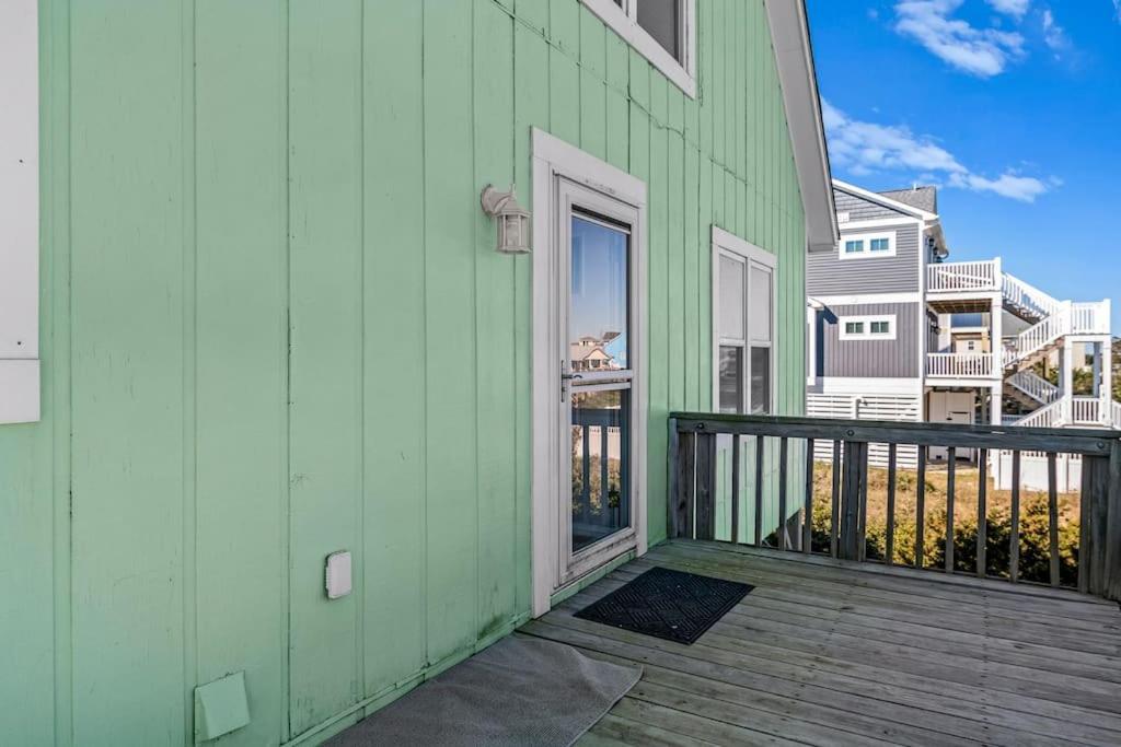 Villa Pool Haven Ocean View Oak Island Exterior foto