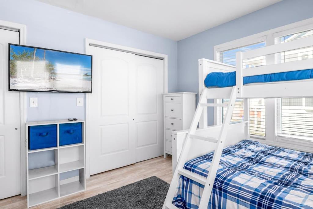 Villa Pool Haven Ocean View Oak Island Exterior foto