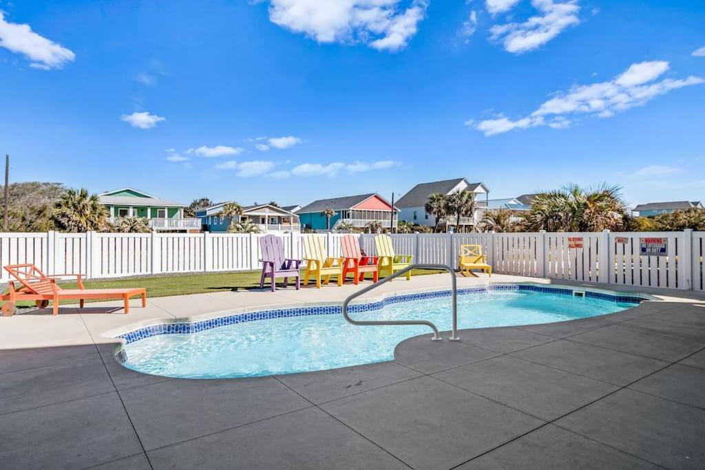 Villa Pool Haven Ocean View Oak Island Exterior foto